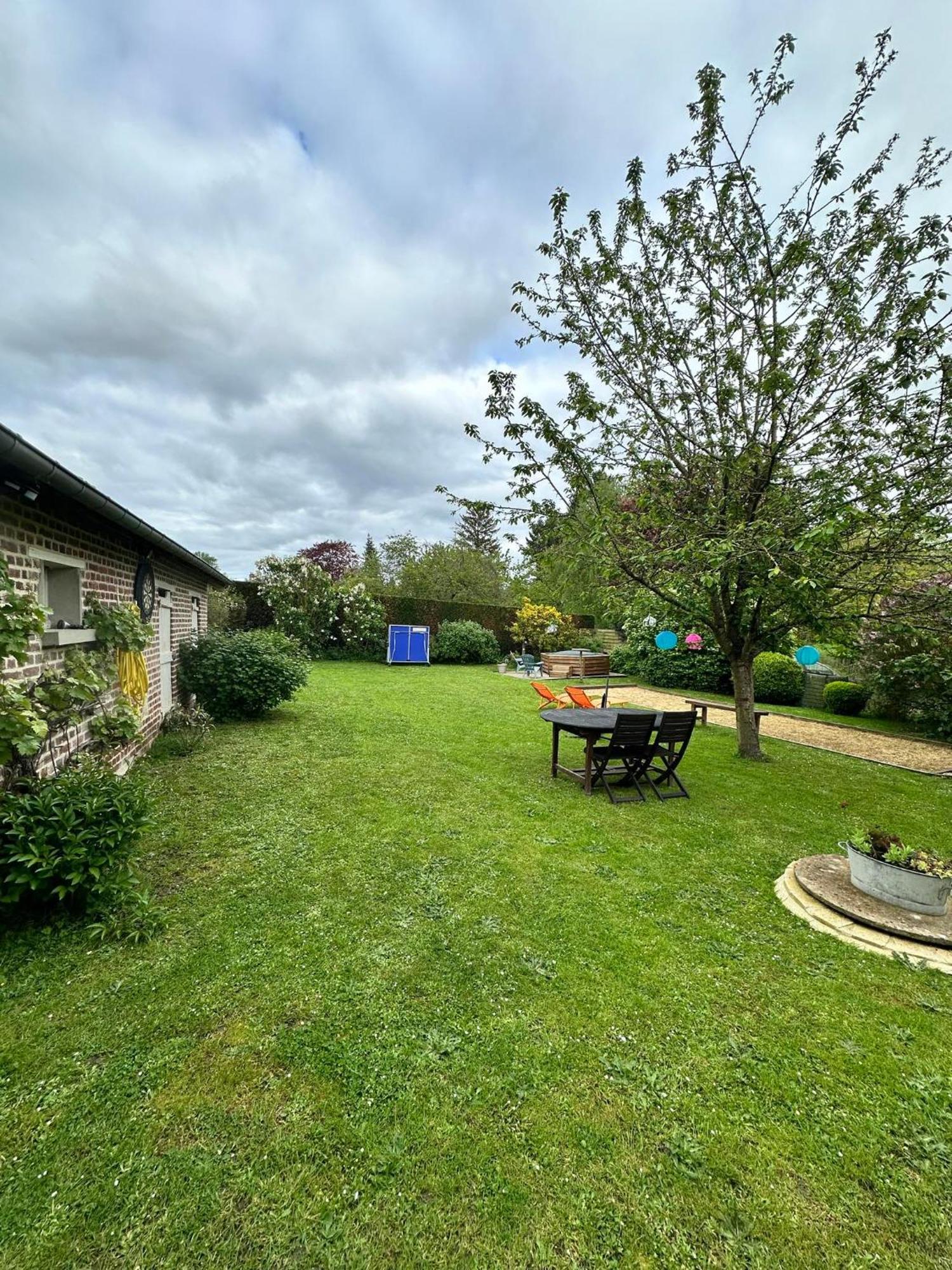 Gite Cosy Green Chevincourt Екстер'єр фото